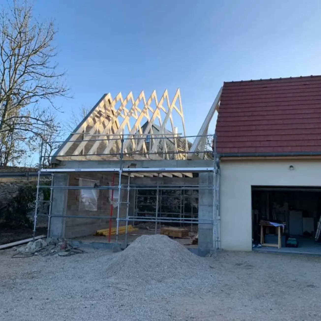 Chantier de couverture à Fleurey-sur-Ouche, par MS Couverture Zinguerie, vue 8 sur 9