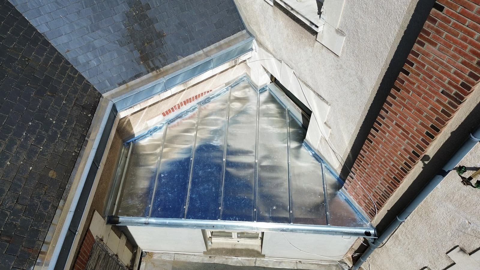 Couverture zinc à tasseaux à Auxerre, par MS Couverture Zinguerie, vue 5 sur 7