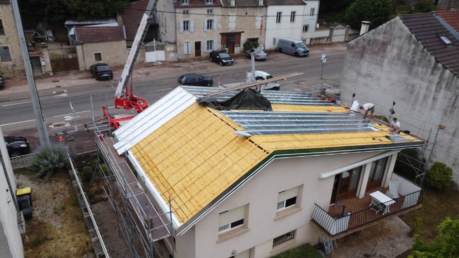 Couverture zinc à tasseaux à Plombières-lès-Dijon, par MS Couverture Zinguerie, vue 8 sur 8