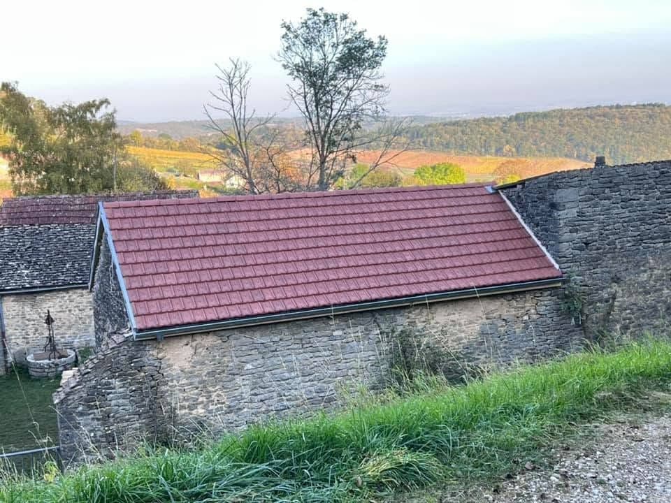 Réfection d’une dépendance à Orches, par MS Couverture Zinguerie, vue 7 sur 9