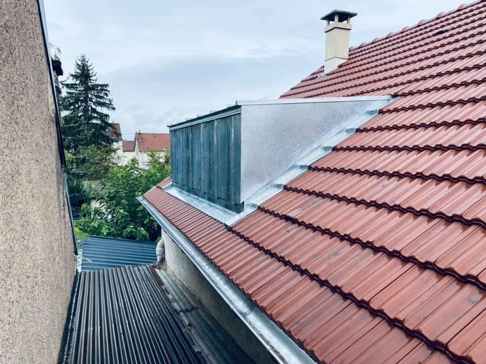 Réfection de toiture et agrandissement de lucarnes à Dijon, par MS Couverture Zinguerie, vue 7 sur 9