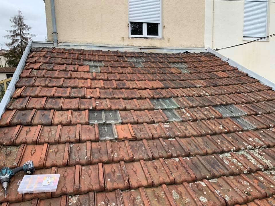 Rénovation d’un garage en tuile losangée à Dijon, par MS Couverture Zinguerie, vue 2 sur 9