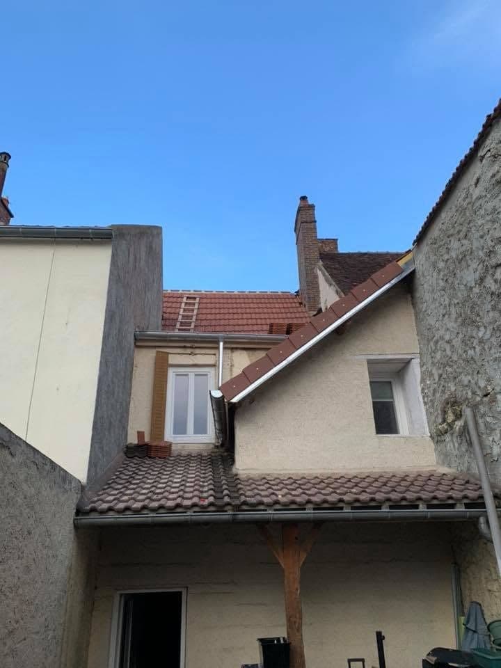 Rénovation de toiture à Brienon-sur-Armançon, par MS Couverture Zinguerie, vue 8 sur 10