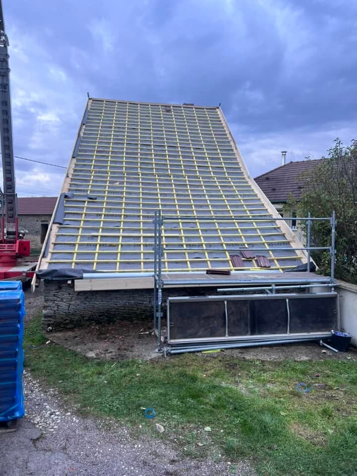 Rénovation de toiture à Pasques, par MS Couverture Zinguerie, vue 5 sur 6