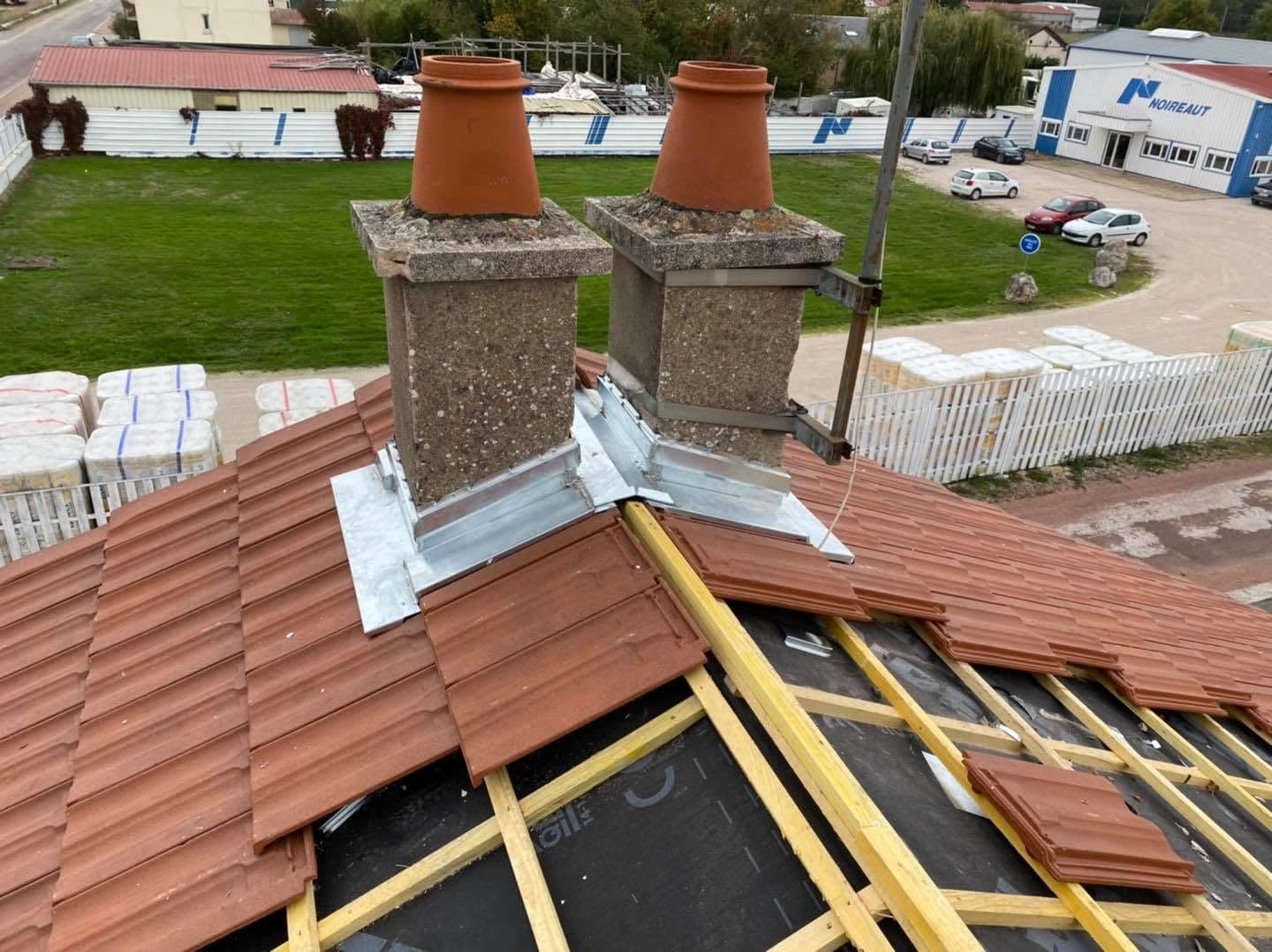 Rénovation de toiture à Saulon-la-Chapelle, par MS Couverture Zinguerie, vue 4 sur 8