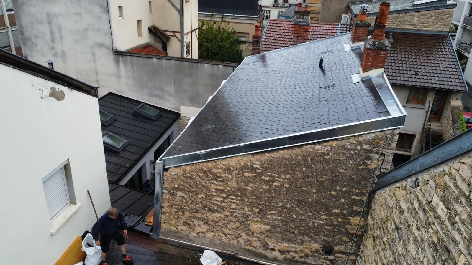 Rénovation de toiture en ardoise à Dijon, par MS Couverture Zinguerie, vue 5 sur 7