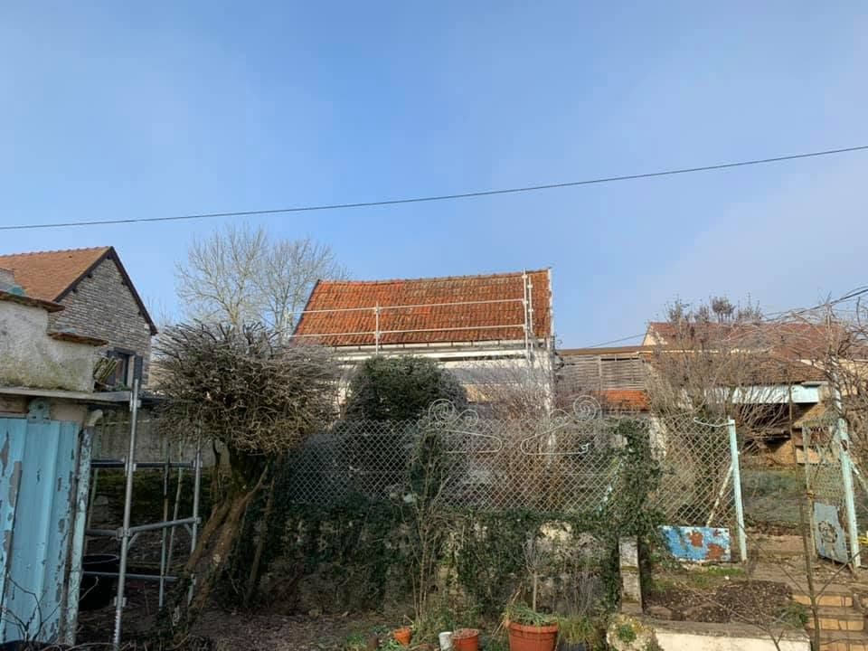 Rénovation de toiture en tuile Côte de Beaune à Épagny, par MS Couverture Zinguerie, vue 5 sur 11