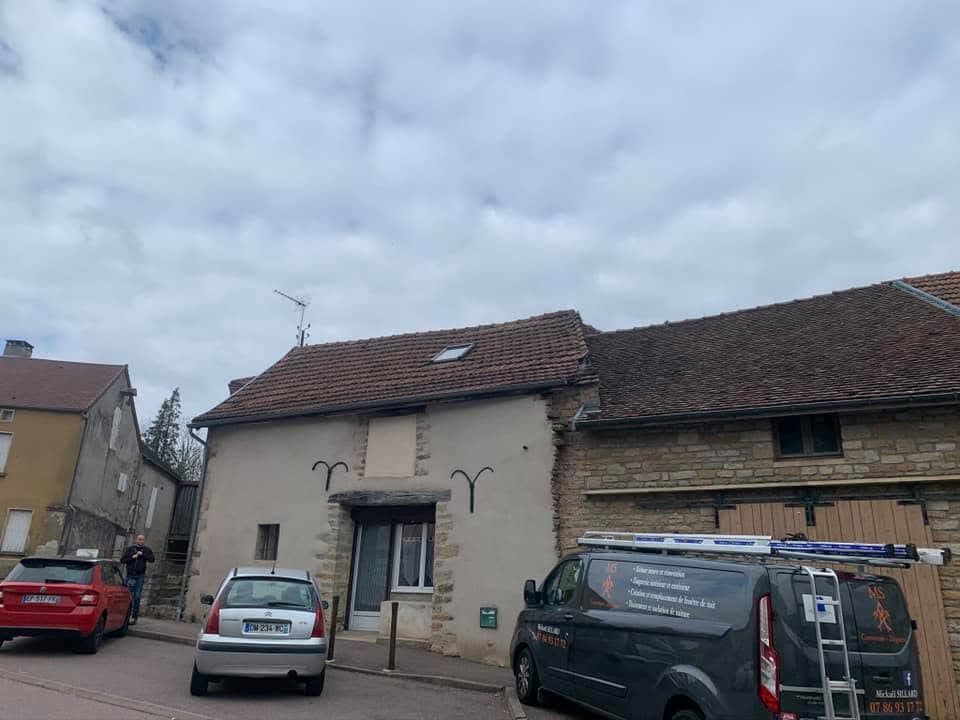 Rénovation de toiture en tuile Côte de Beaune à Sombernon, par MS Couverture Zinguerie, vue 2 sur 9