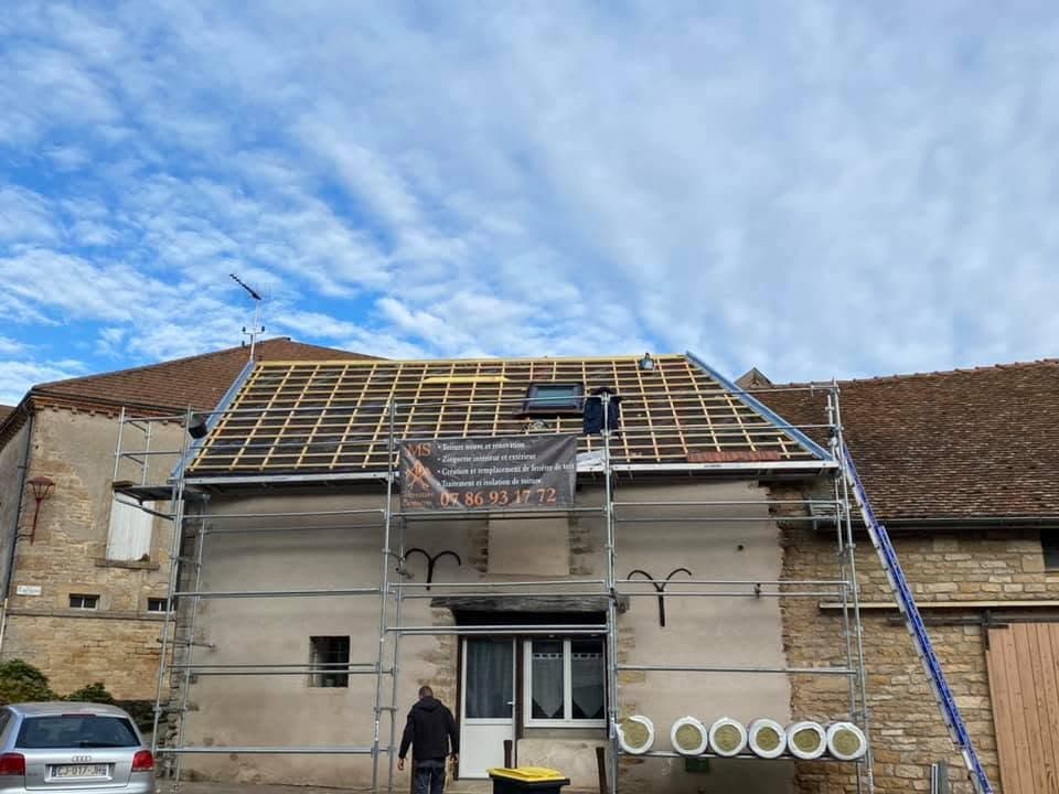 Rénovation de toiture en tuile Côte de Beaune à Sombernon, par MS Couverture Zinguerie, vue 6 sur 9