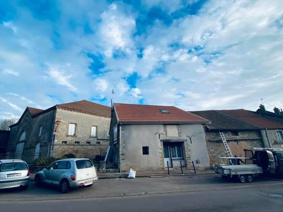 Rénovation de toiture en tuile Côte de Beaune à Sombernon, par MS Couverture Zinguerie, vue 7 sur 9