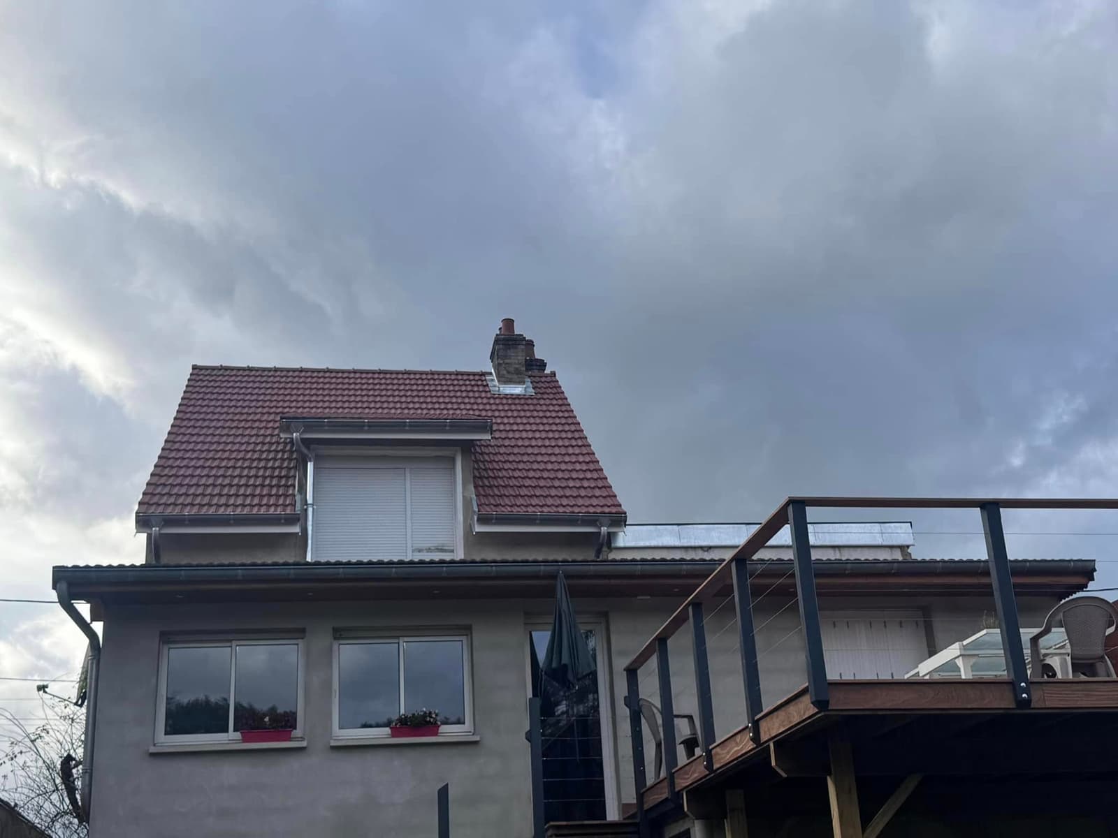 Rénovation de toiture en tuile Côte de Nuits à Sainte-Marie-sur-Ouche, par MS Couverture Zinguerie, vue 6 sur 6