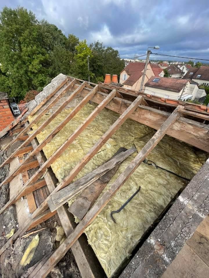 Rénovation de toiture en tuile Standard 9 à Dijon, par MS Couverture Zinguerie, vue 5 sur 9