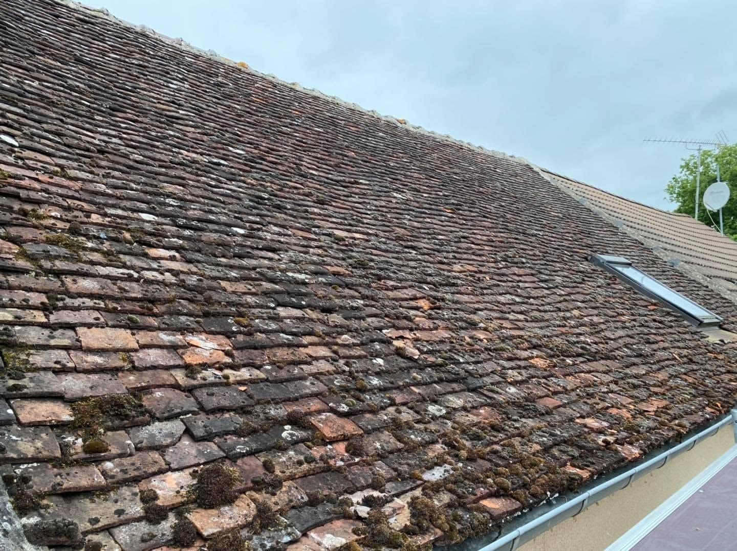 Rénovation de toiture en tuiles plates à Chablis, par MS Couverture Zinguerie, vue 7 sur 10