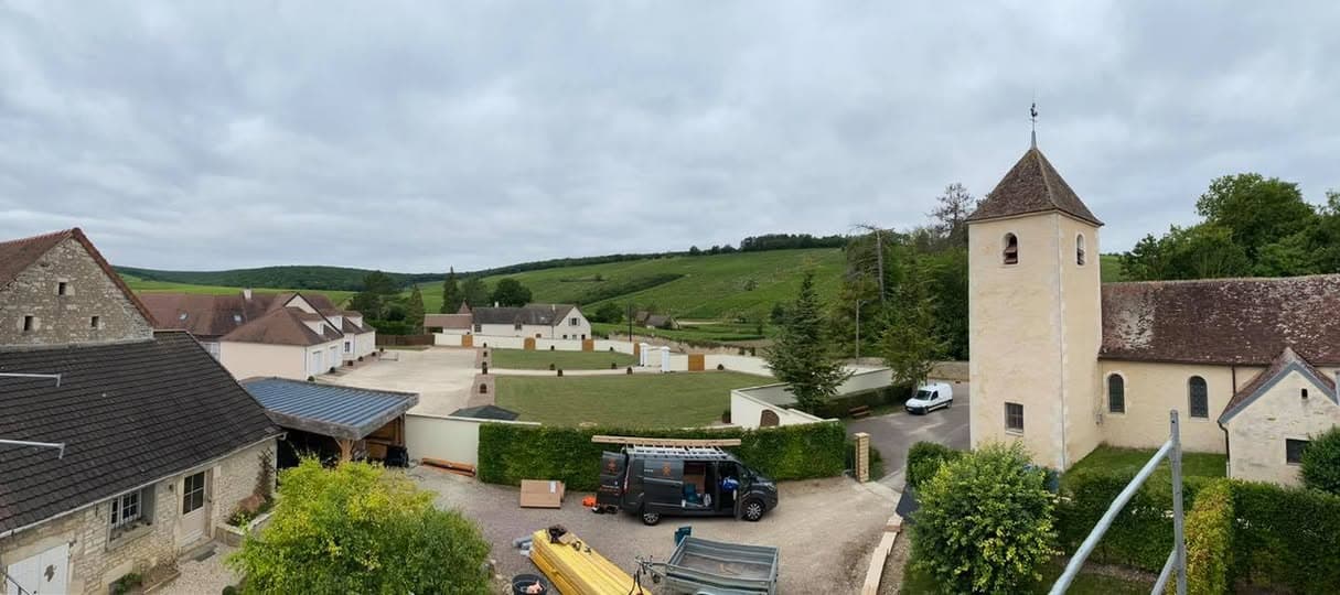 Rénovation de toiture en tuiles plates à Chablis, par MS Couverture Zinguerie, vue 8 sur 10