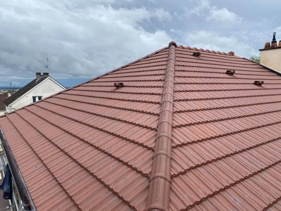 Rénovation de toiture et casquette zinc à Fontaine-lès-Dijon, par MS Couverture Zinguerie, vue 9 sur 13