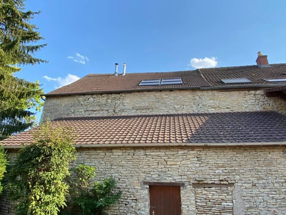 Rénovation de toiture et charpente à Corcelles-les-Monts, par MS Couverture Zinguerie, vue 2 sur 7