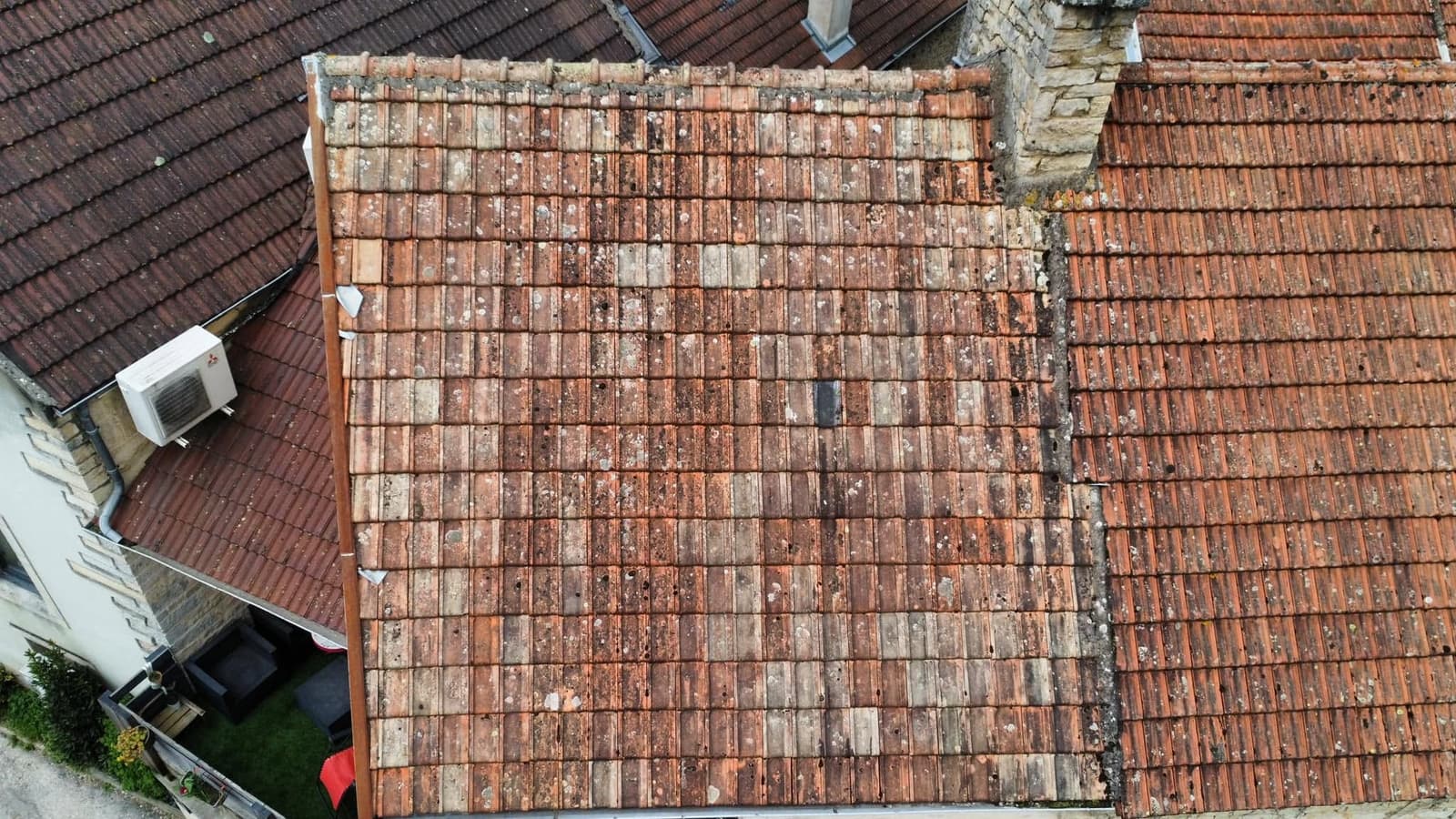 Rénovation de toiture et dépose de cheminée à Fleurey-sur-Ouche, par MS Couverture Zinguerie, vue 2 sur 5