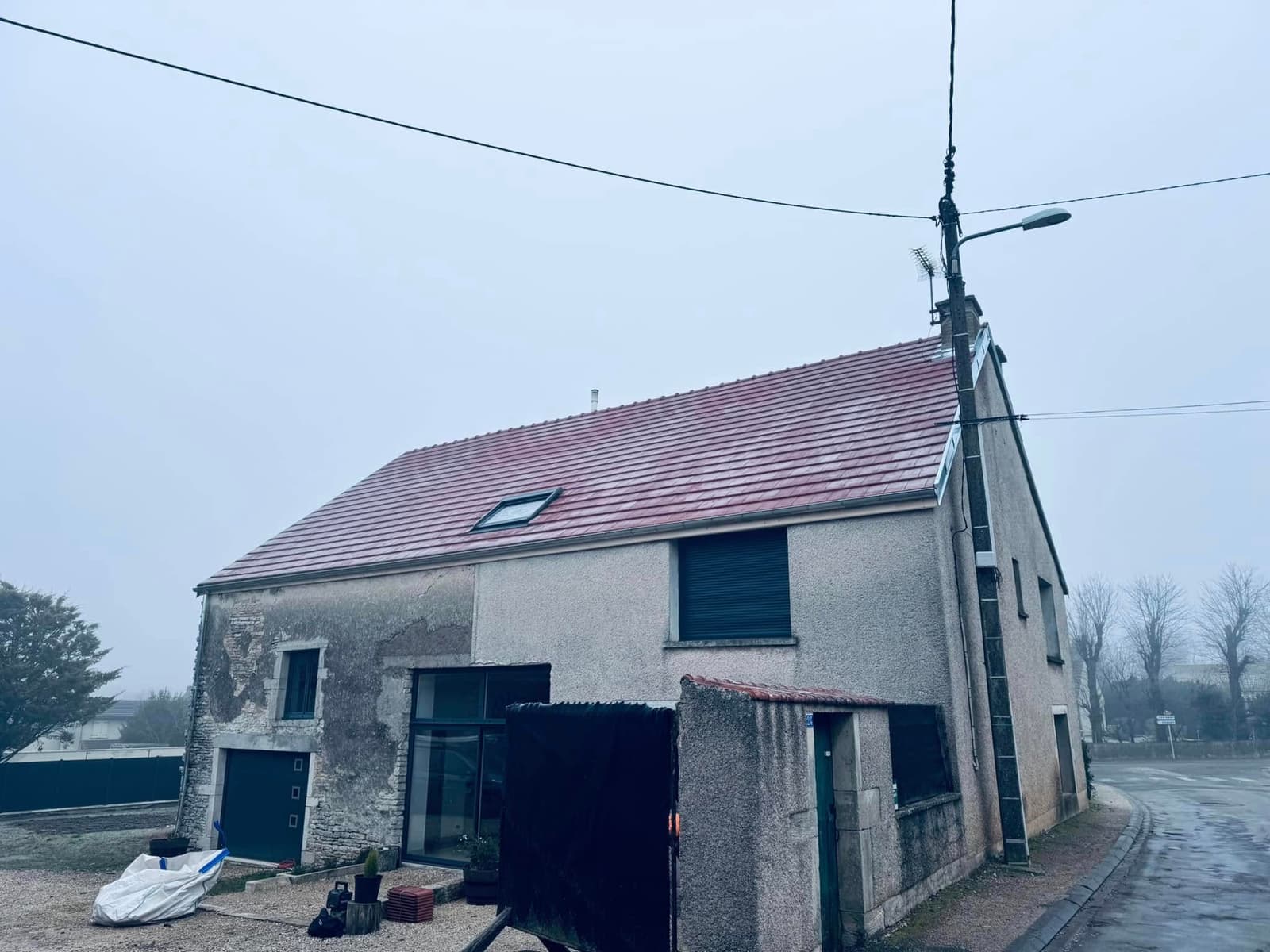 Rénovation de toiture et fenêtre de toit à Marsannay-la-Côte, par MS Couverture Zinguerie, vue 2 sur 6