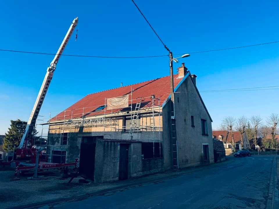 Rénovation de toiture et fenêtre de toit à Marsannay-la-Côte, par MS Couverture Zinguerie, vue 3 sur 6