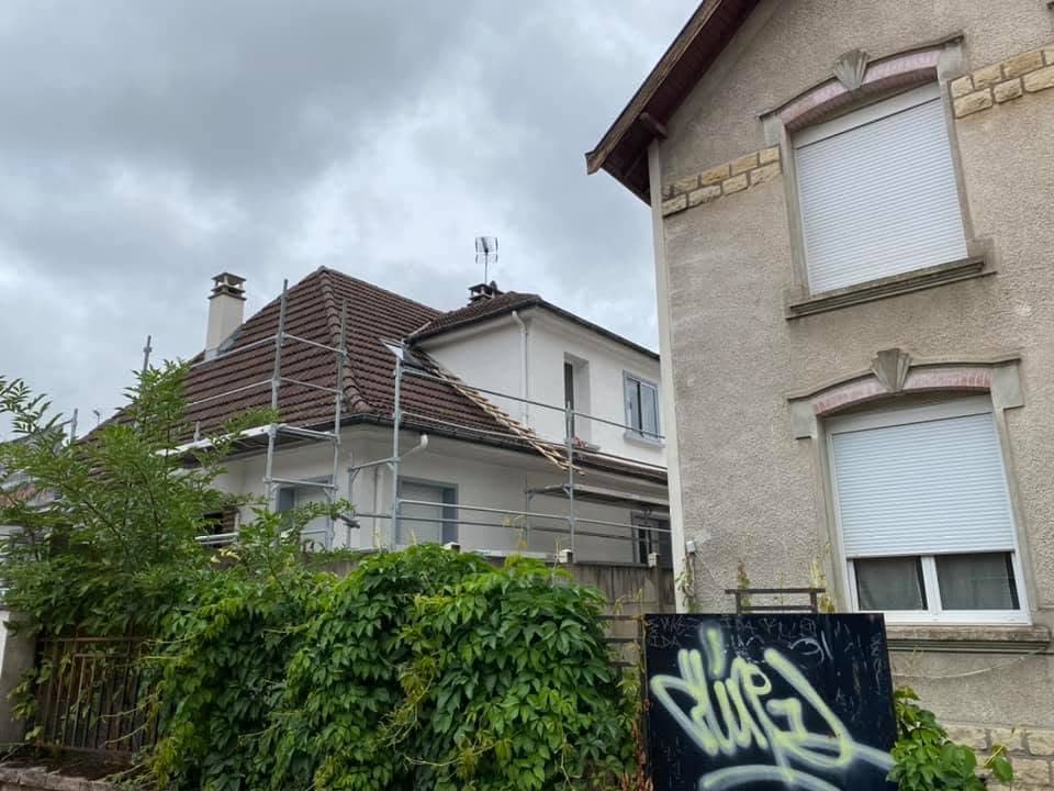 Rénovation et isolation par l’extérieur à Dijon, par MS Couverture Zinguerie, vue 13 sur 16
