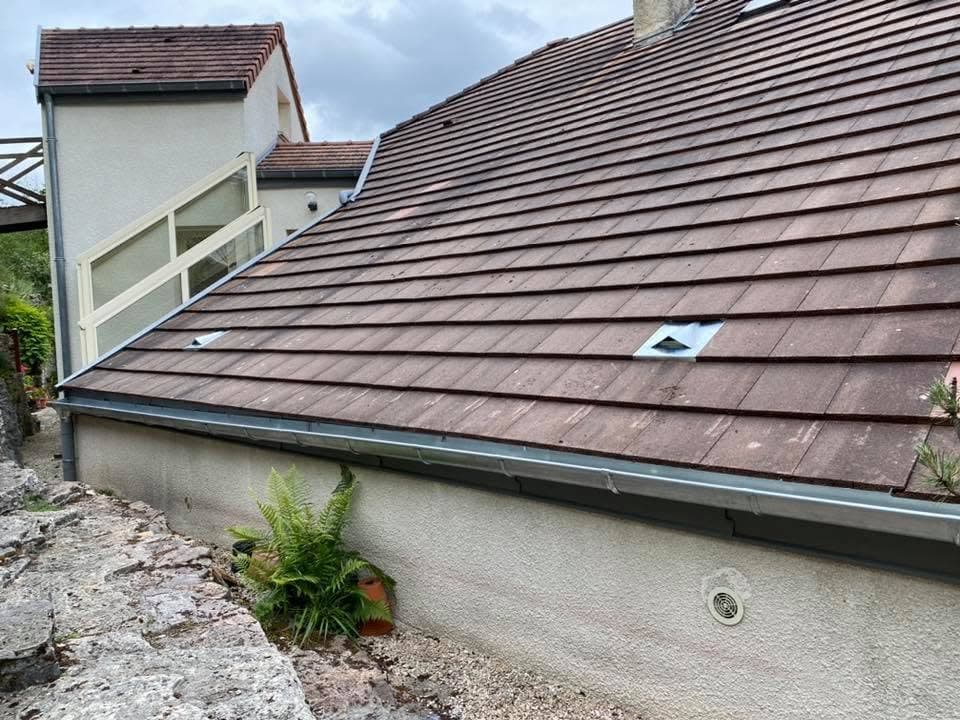 Rives, bandeaux et gouttières en zinc à Fleurey-sur-Ouche, par MS Couverture Zinguerie, vue 5 sur 5