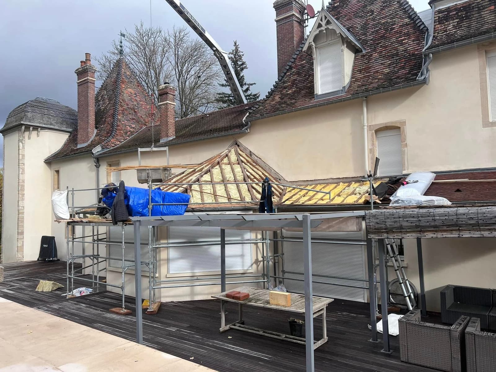 Toiture zinc joint debout quartz à Fleurey-sur-Ouche, par MS Couverture Zinguerie, vue 5 sur 8