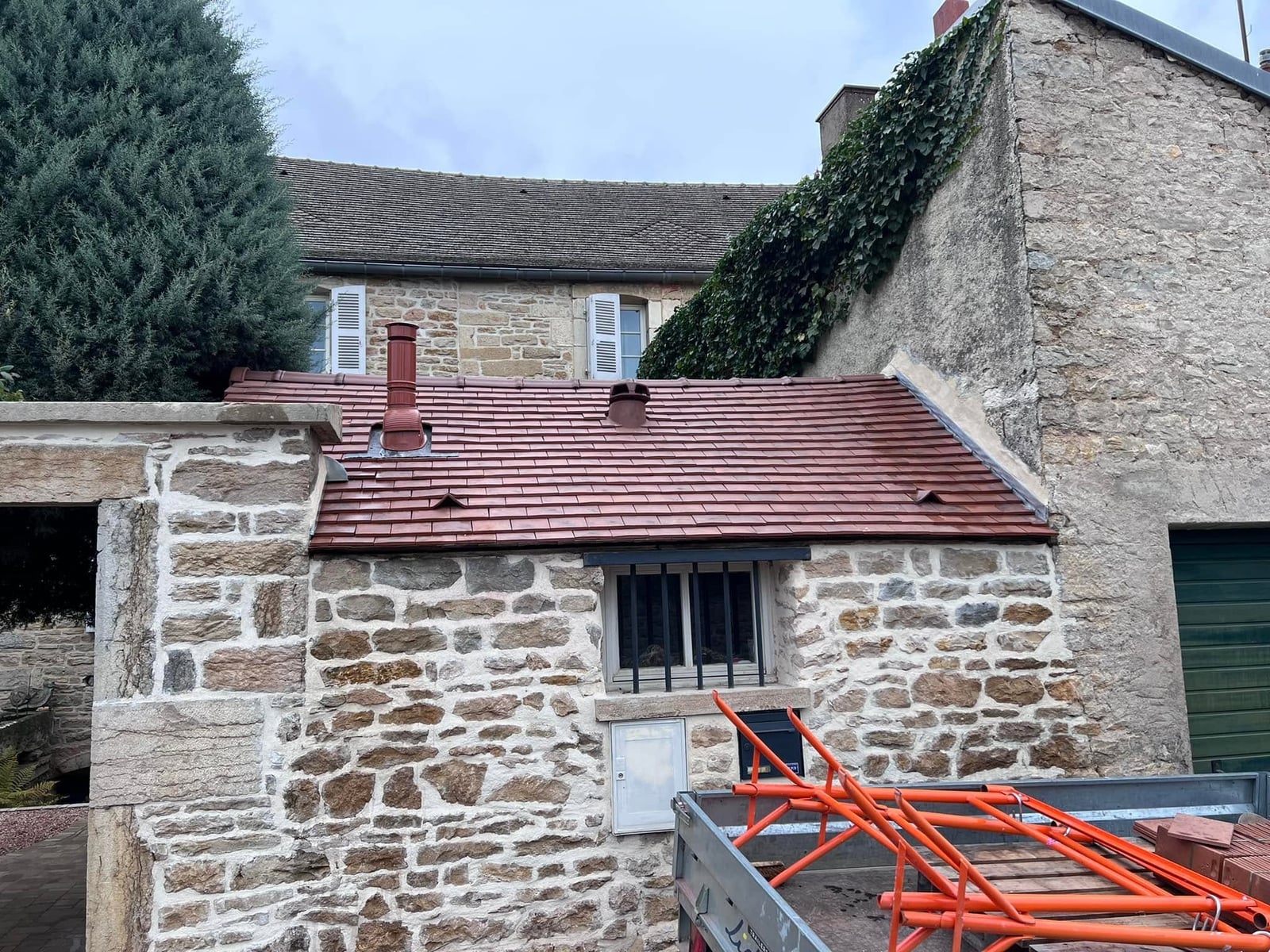 Petite rénovation à Marsannay-la-Côte, par MS Couverture Zinguerie, vue 1 sur 2
