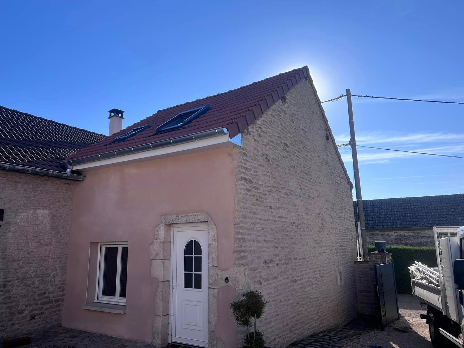 Rénovation de toiture en tuile Côte de Nuits à Saint-Martin-du-Mont