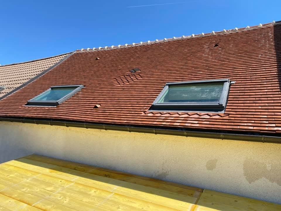 Rénovation de toiture en tuiles plates à Chablis